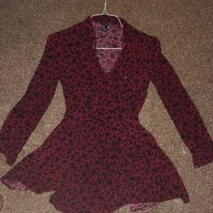 skater dress, dark red, v neck